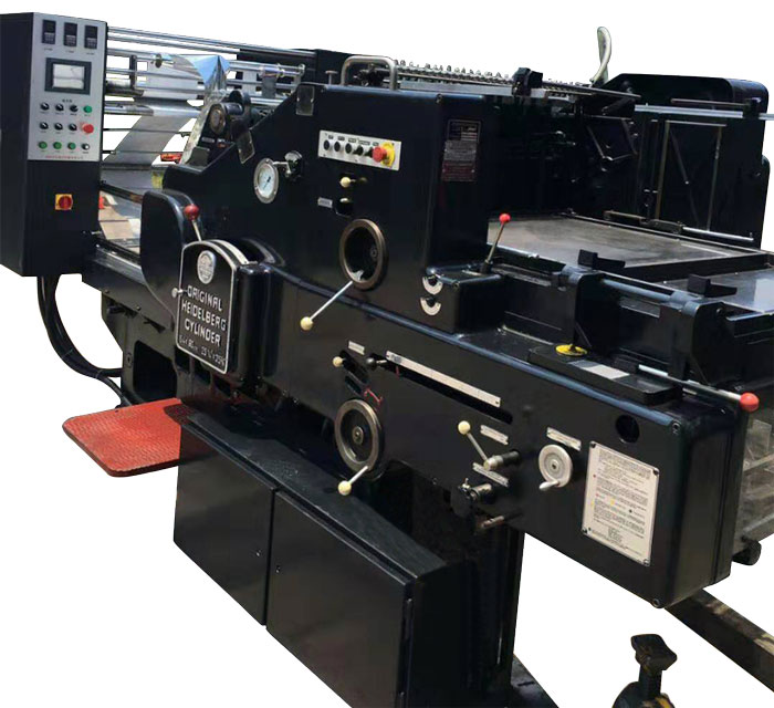 900型全自動(dòng)海德堡圓壓平燙金機(jī)、全自動(dòng)燙金機(jī)